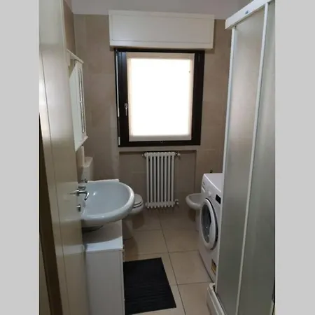 아파트 Casa Amelio - Comodita E Semplicita, Con Piscina!